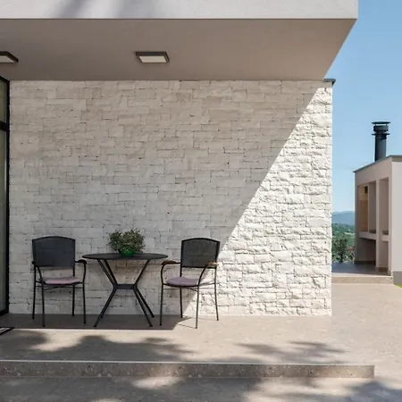 Πανσιόν Callista By Ruzici (Sveta Nedelja)