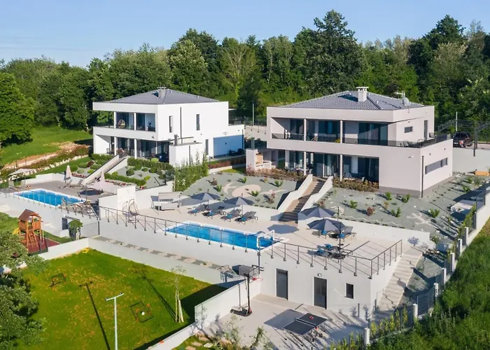 Callista By 4*